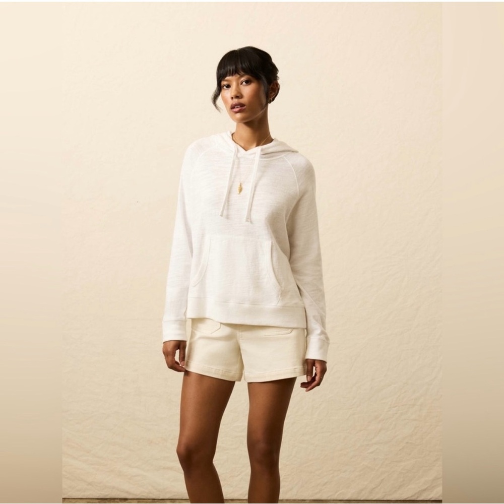 Faherty Women's Off-White Hoodie